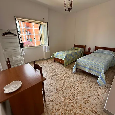 Casa Solare Al Mare 아파트