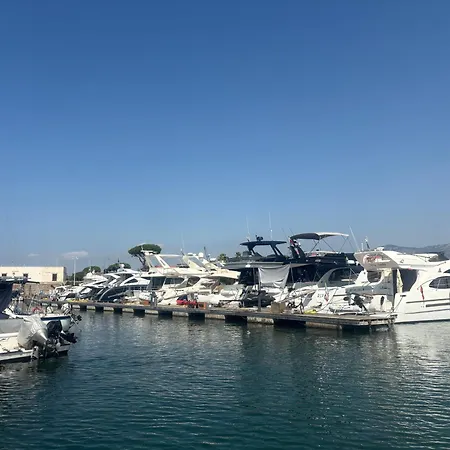 아파트 Casa Solare Al Mare
