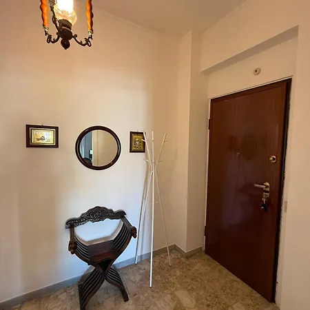 Casa Solare Al Mare 아파트 *